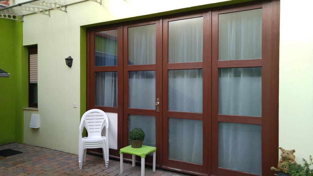 Apartment Rhein Main Hochheim am Main Szoba fotó