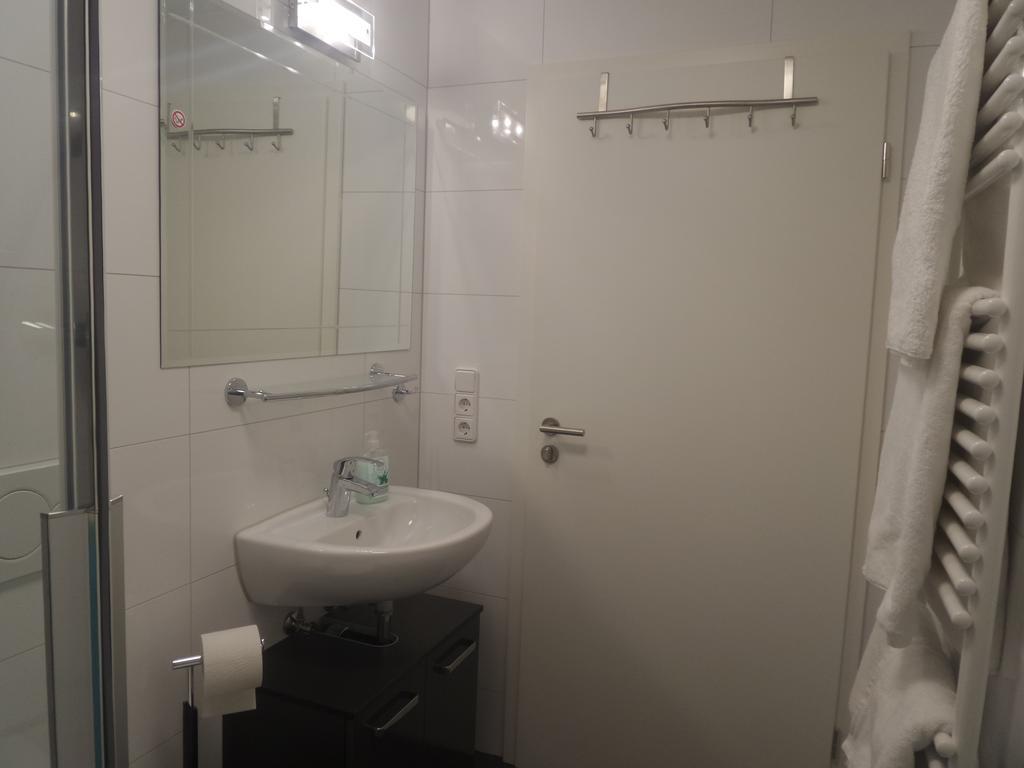 Apartment Rhein Main Hochheim am Main Szoba fotó